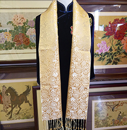 【手工云锦围巾】吉祥满花纹